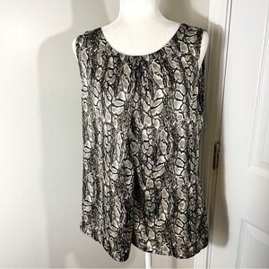 VIOLET & CLAIRE Snakeskin Print Round Neck Pleated Sleeveless Blouse - XL - NWT